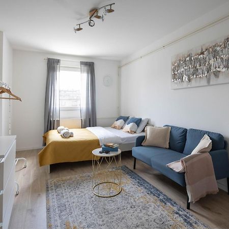 Modern Studio Near City Center Загреб Экстерьер фото