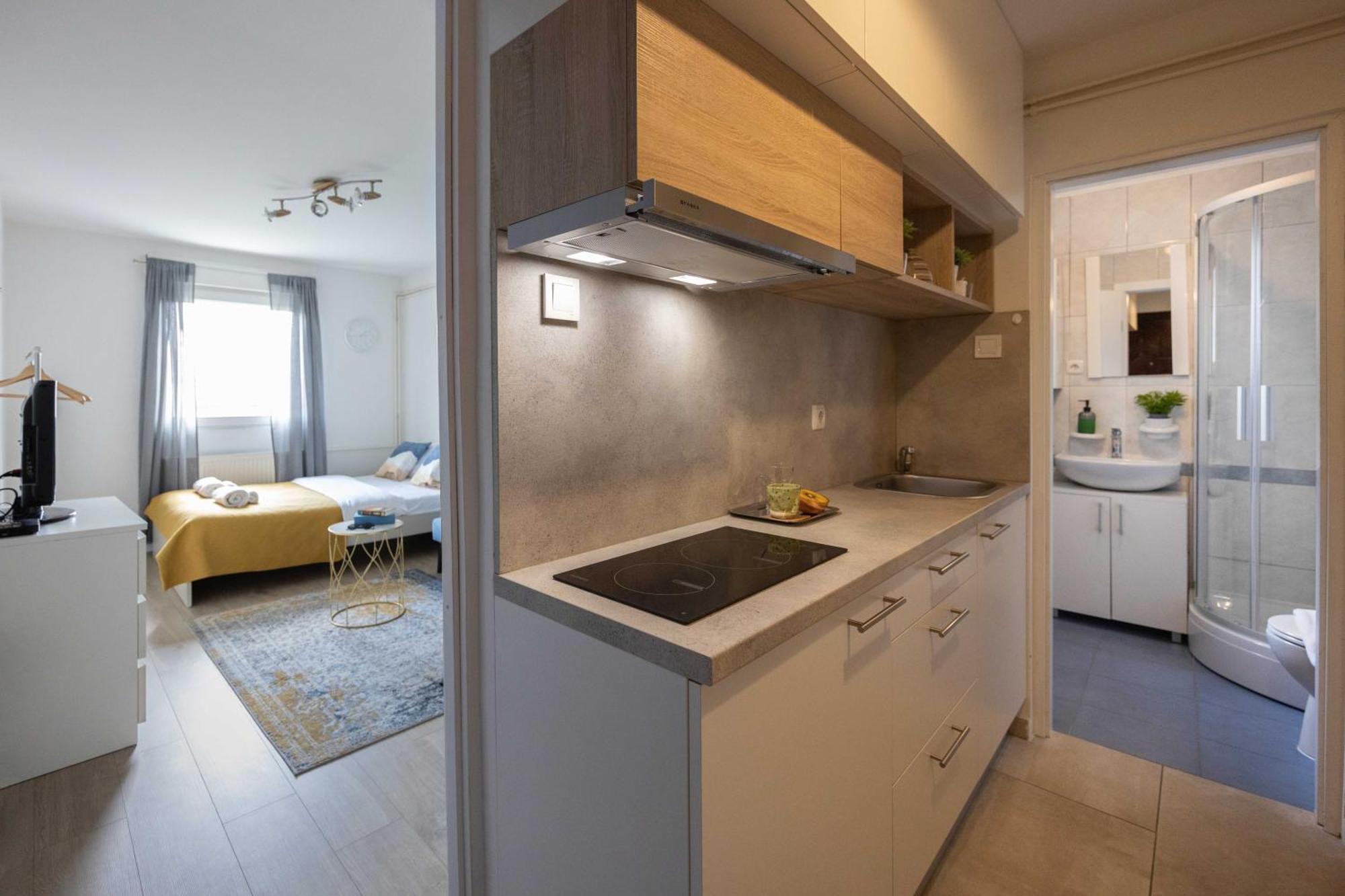 Modern Studio Near City Center Загреб Экстерьер фото