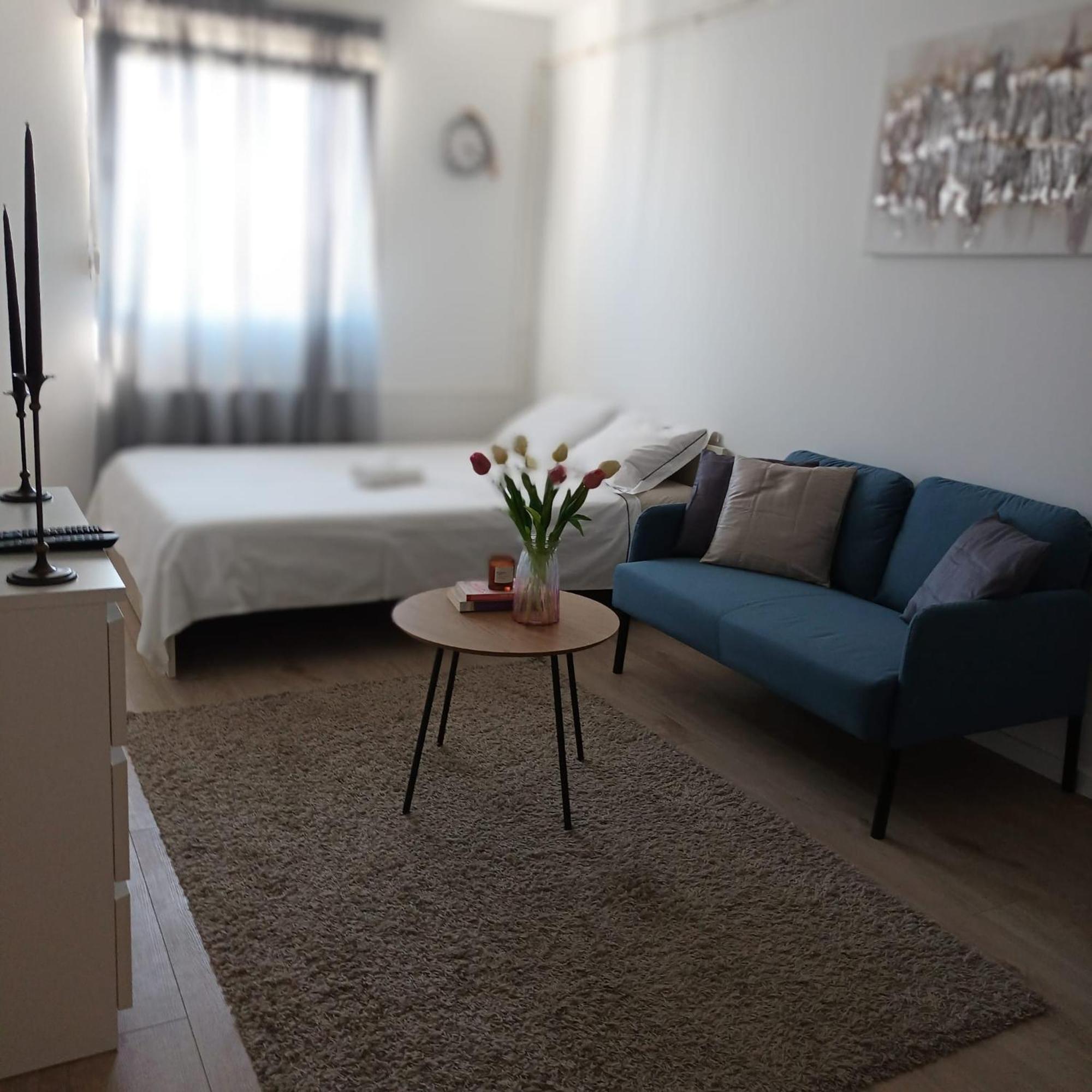 Modern Studio Near City Center Загреб Экстерьер фото